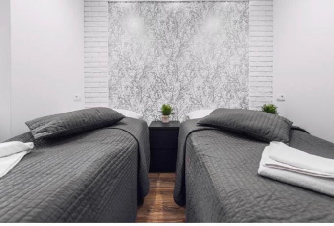 White Apartment Краков Экстерьер фото